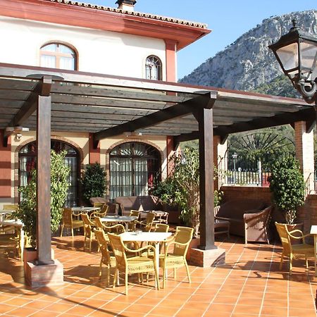 Hotel Sierra De Убрике Экстерьер фото