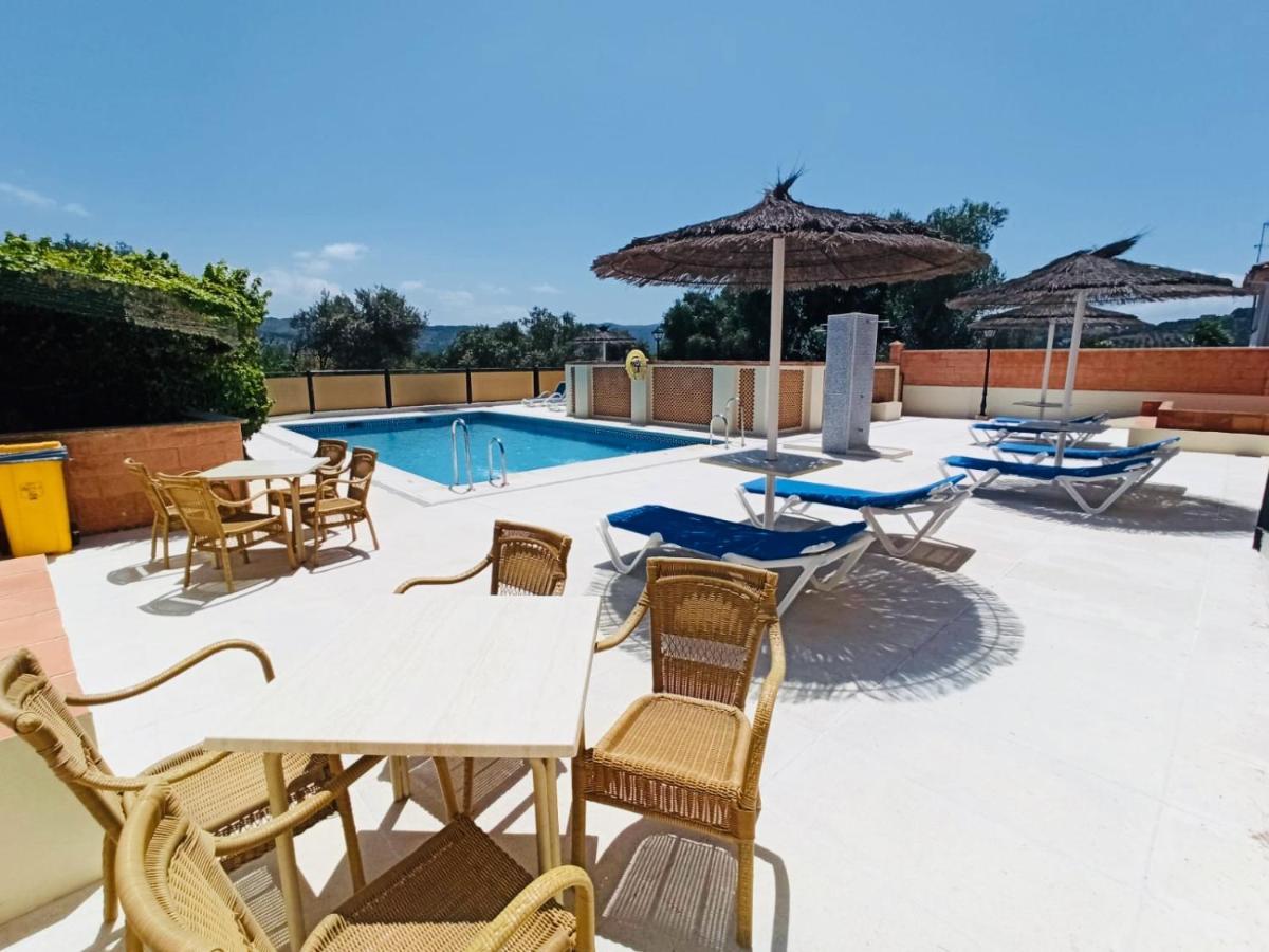 Hotel Sierra De Убрике Экстерьер фото