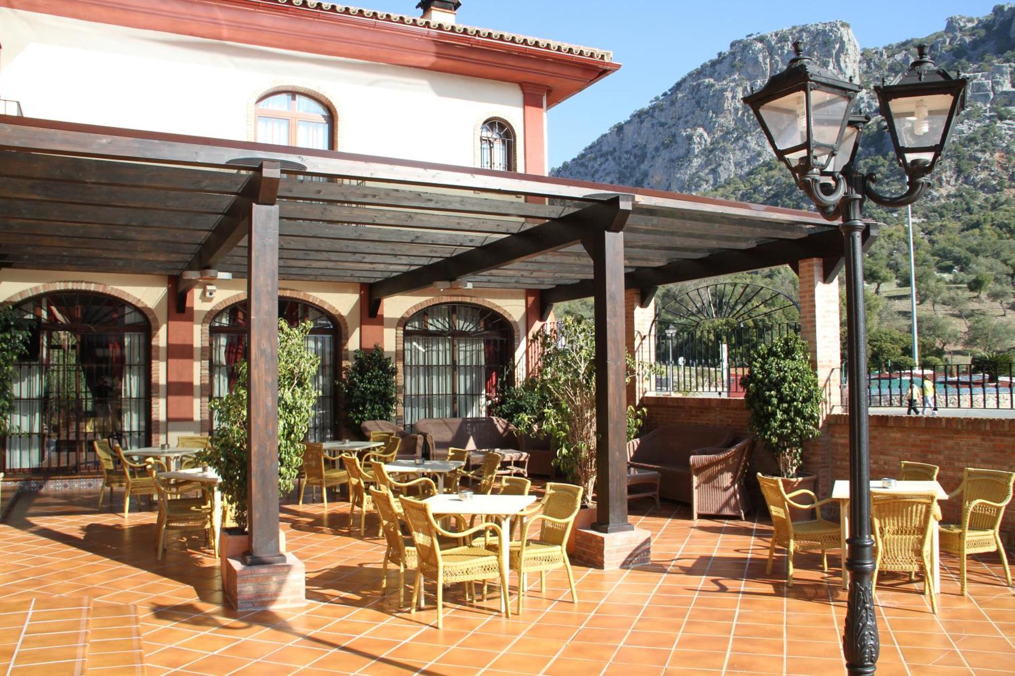 Hotel Sierra De Убрике Экстерьер фото