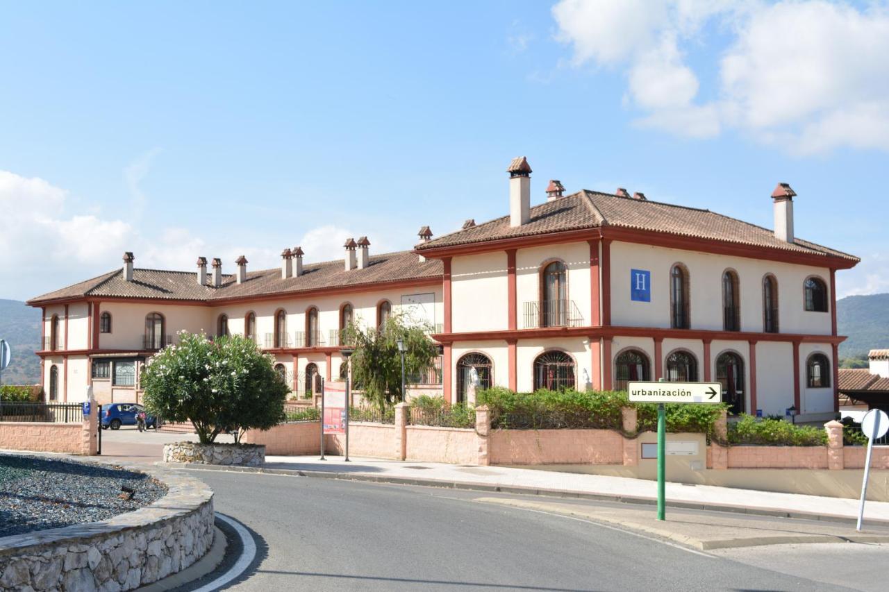 Hotel Sierra De Убрике Экстерьер фото